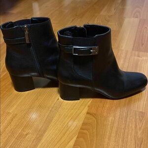 Bandolino Black Chelsea Ankle Boots